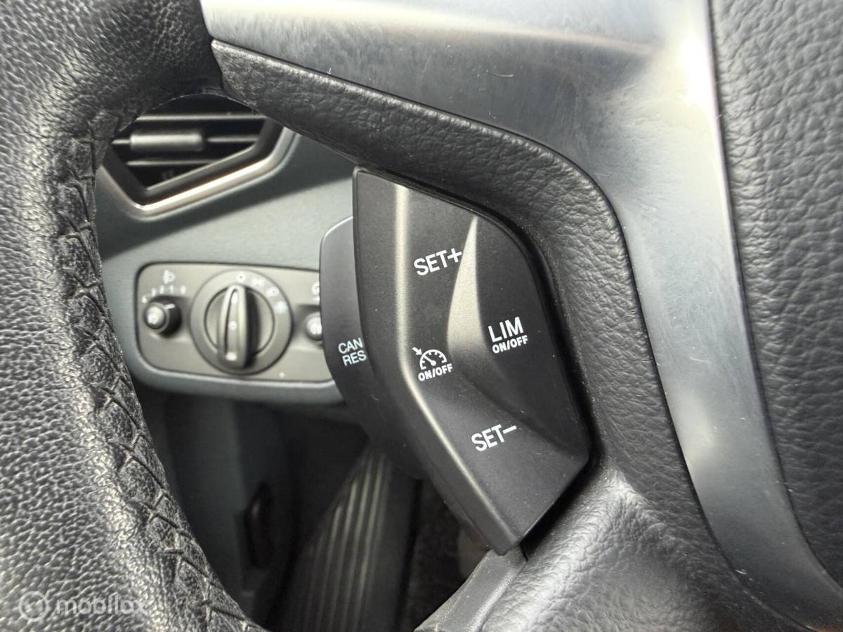 Ford C-MAX Ford C-Max 1.0 Titanium TOPSTAAT CLIMA*CRUISE*NAV*CAMERA*HAAK*NAP