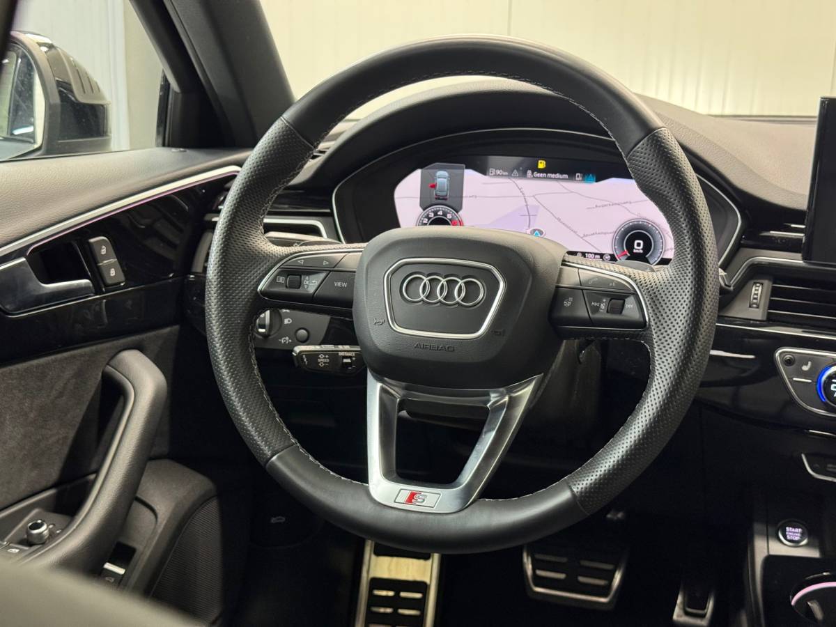 Audi A4 Audi A4 Avant 40 TFSI S edition Competition |Led|Carplay|Stoelverwarming|Clima|Keyless|Leder|