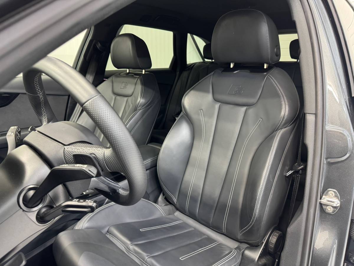 Audi A4 Audi A4 Avant 40 TFSI S edition Competition |Led|Carplay|Stoelverwarming|Clima|Keyless|Leder|