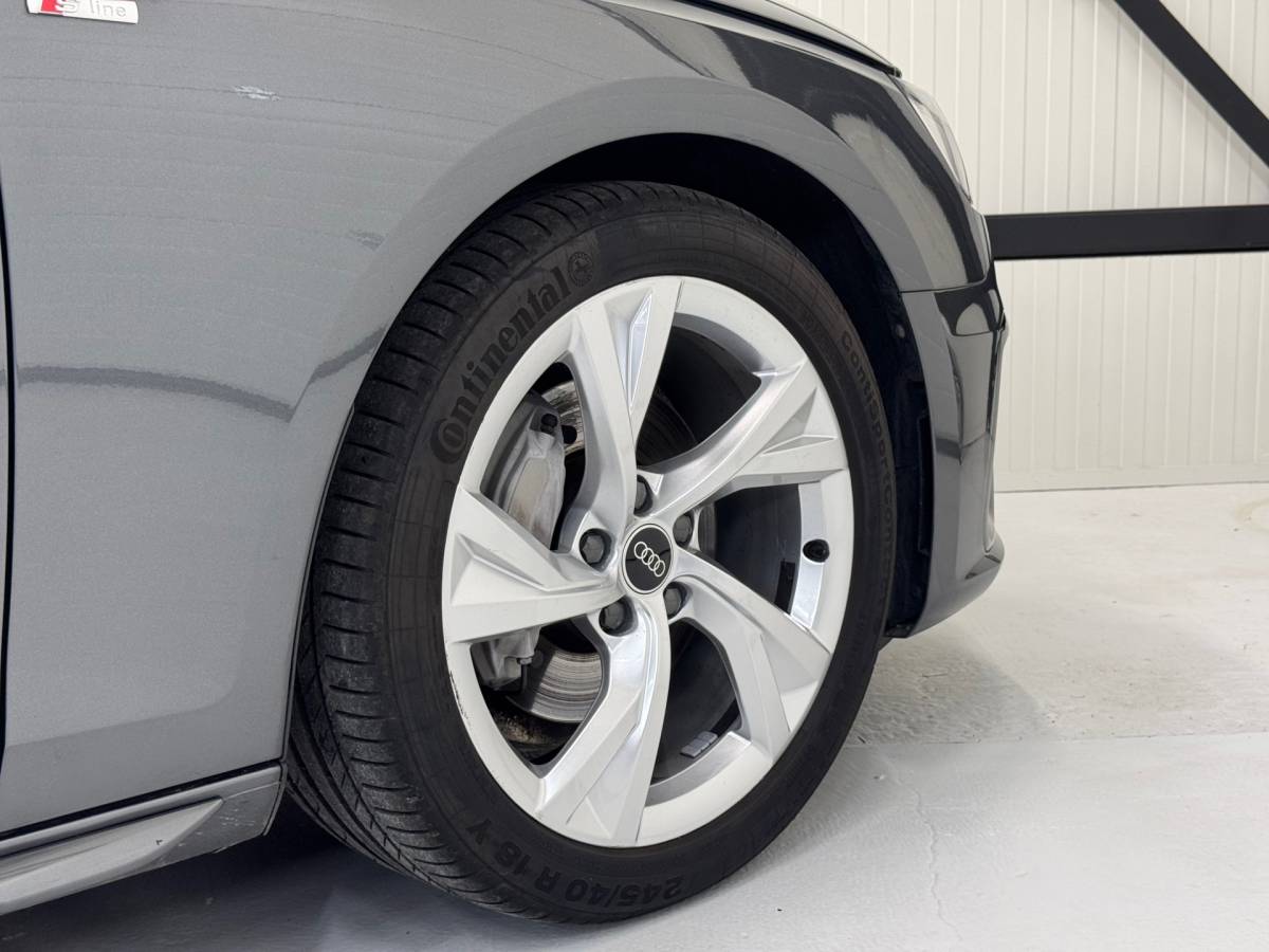 Audi A4 Audi A4 Avant 40 TFSI S edition Competition |Led|Carplay|Stoelverwarming|Clima|Keyless|Leder|