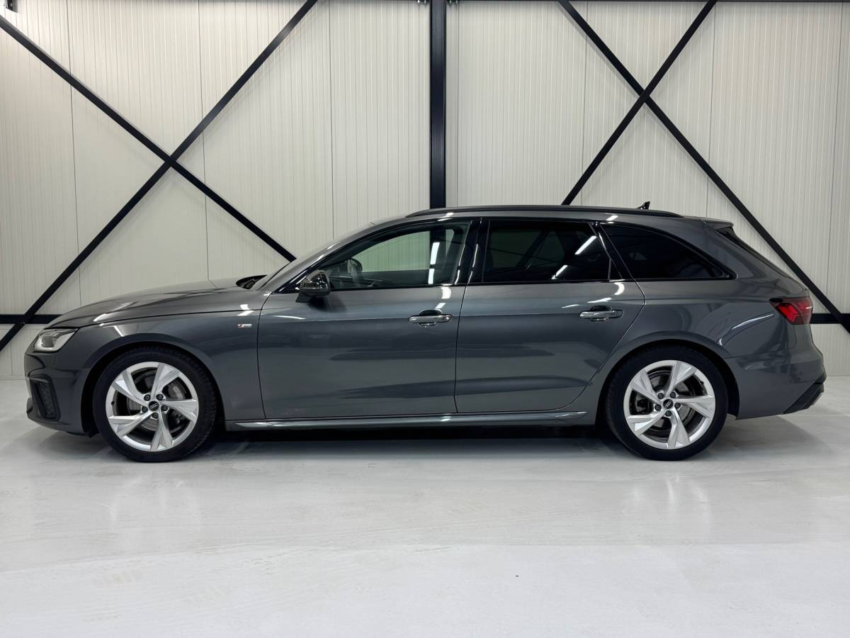 Audi A4 Audi A4 Avant 40 TFSI S edition Competition |Led|Carplay|Stoelverwarming|Clima|Keyless|Leder|
