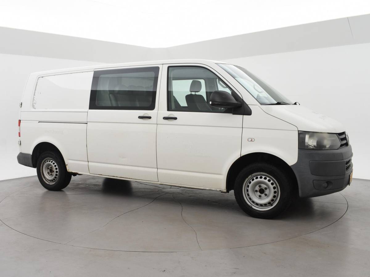 Volkswagen Transporter Volkswagen Transporter 2.0 TDI 140 PK L2H1 5-PERS DUBBEL CABINE + TREKHAAK | CRUISE CONTROL | AIRCO