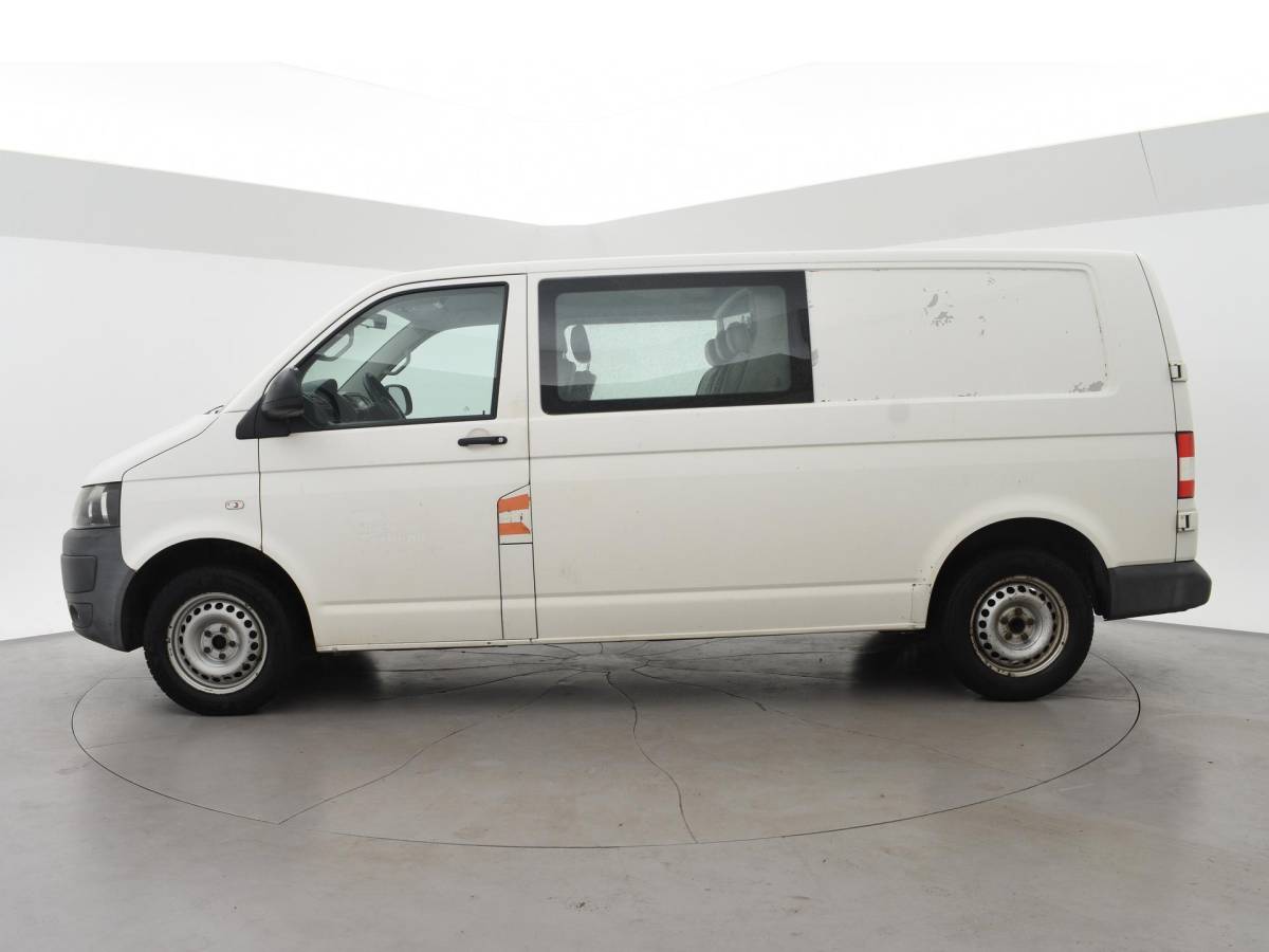 Volkswagen Transporter Volkswagen Transporter 2.0 TDI 140 PK L2H1 5-PERS DUBBEL CABINE + TREKHAAK | CRUISE CONTROL | AIRCO