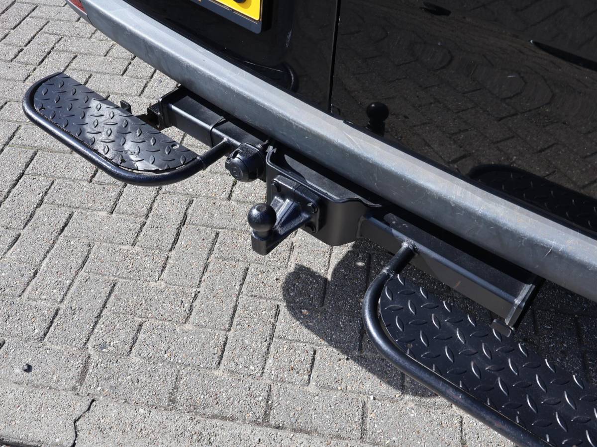 Mercedes-Benz Sprinter Mercedes-Benz Sprinter 319 3.0 CDI V6 190 PK AUT. L2H2 + 2 SCHUIFDEUREN | 3500 KG TREKHAAK | BREEDBEELD MBUX NAVIGATIE