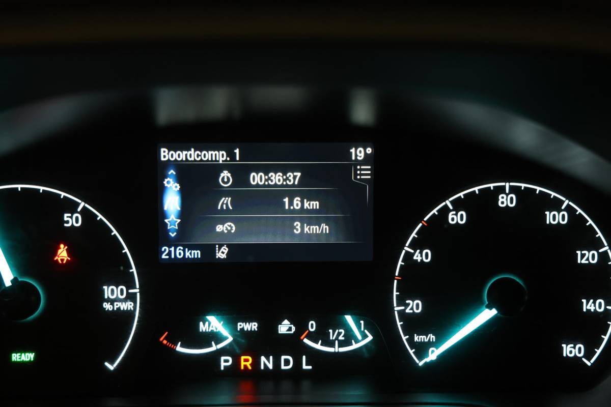 Ford E-Transit Ford E-Transit 350 L2H2 Trend 68 kWh ON BOARD POWER