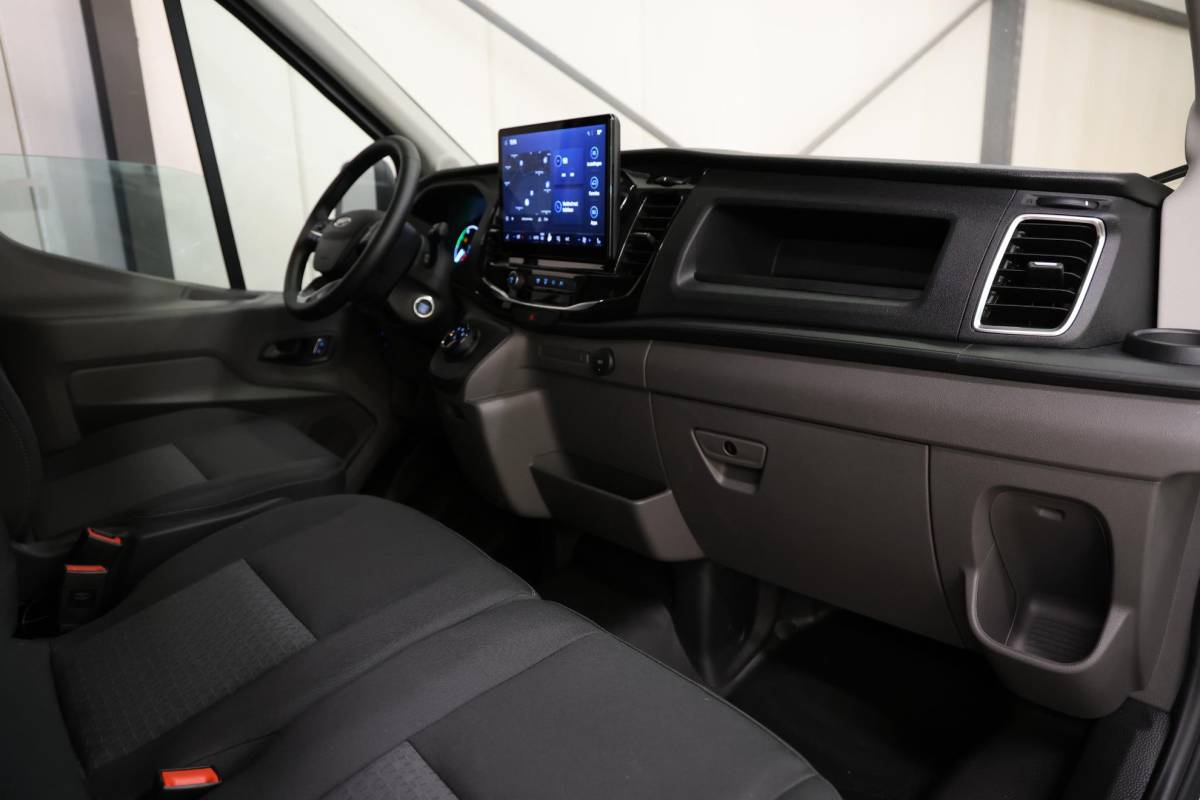 Ford E-Transit Ford E-Transit 350 L2H2 Trend 68 kWh ON BOARD POWER
