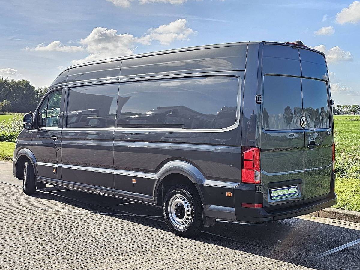 Volkswagen Crafter VOLKSWAGEN CRAFTER 35 2.0 l4h3 automaat navi!