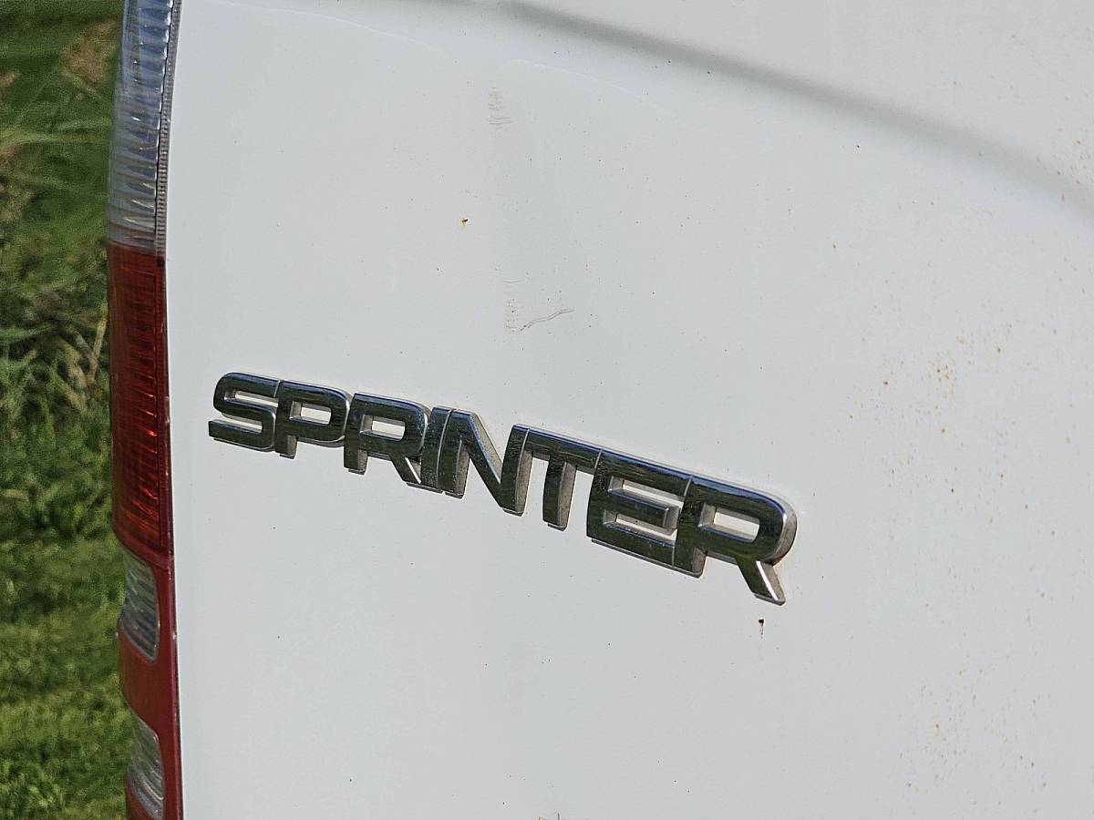 Mercedes-Benz Sprinter MERCEDES-BENZ SPRINTER 213