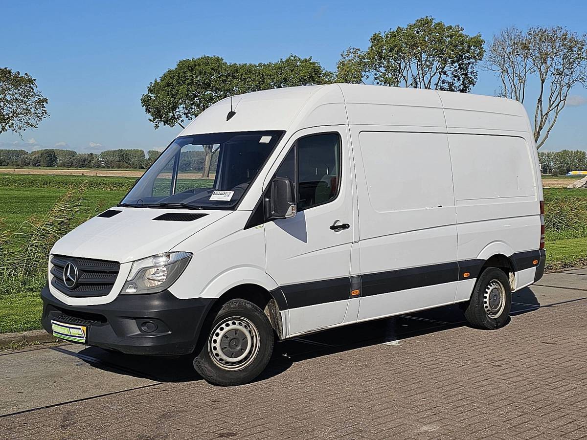 Mercedes-Benz Sprinter MERCEDES-BENZ SPRINTER 213