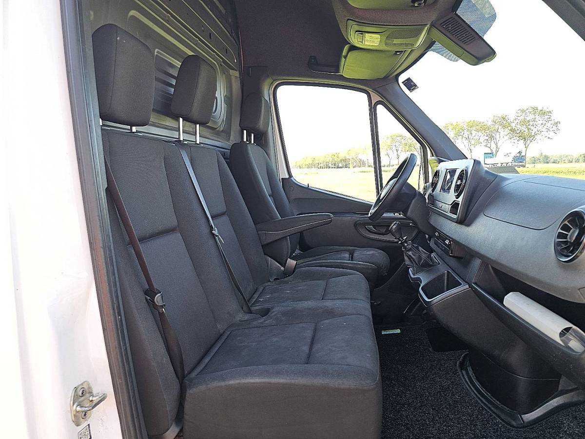 Mercedes-Benz Sprinter MERCEDES-BENZ SPRINTER 314 L3H2 Maxi Export Airco Euro6 Sold-as-is!