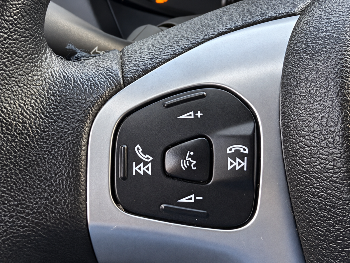 Ford Transit Courier Ford TRANSIT COURIER 1.0 Carplay/ Camera/ Climate/Cruise