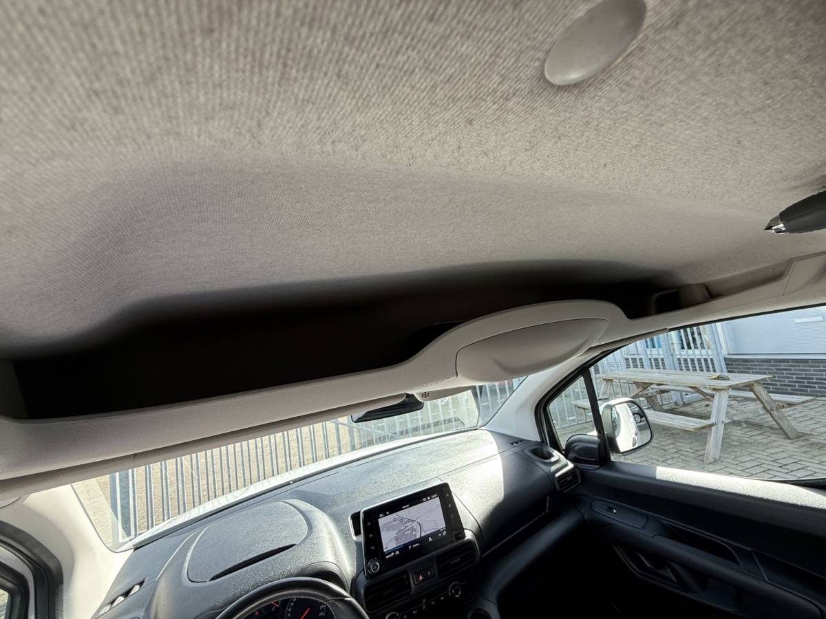 Opel Combo Opel Combo 1.5D L1H1 Edition Navigatie, Camera, Climate contr, LMV, etc..!!