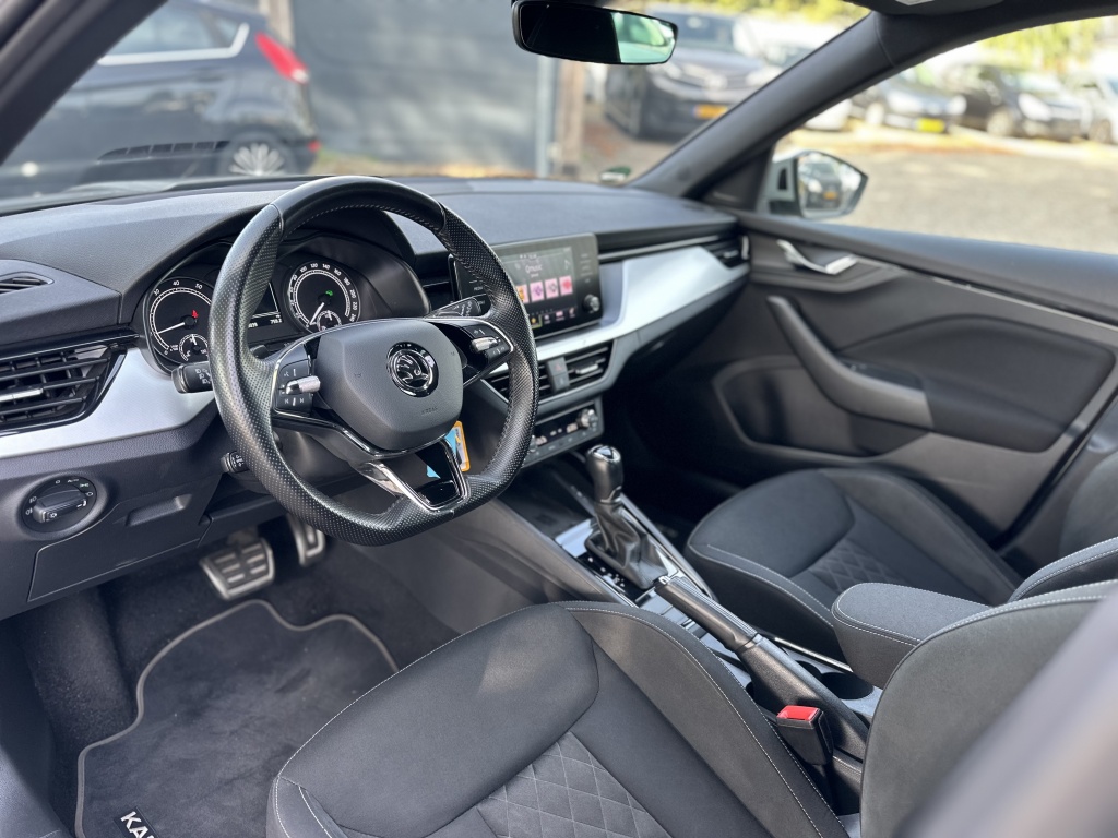 Škoda Kamiq Skoda Kamiq 1.0 TSI Sport  Automaat* 1e Eigenaar*Dealer onderhouden*NAP*Privacy Glass