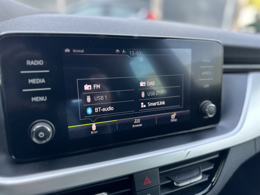 Škoda Kamiq Skoda Kamiq 1.0 TSI Sport  Automaat* 1e Eigenaar*Dealer onderhouden*NAP*Privacy Glass