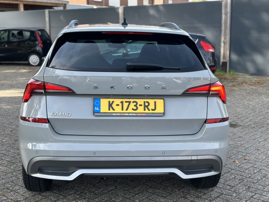 Škoda Kamiq Skoda Kamiq 1.0 TSI Sport  Automaat* 1e Eigenaar*Dealer onderhouden*NAP*Privacy Glass