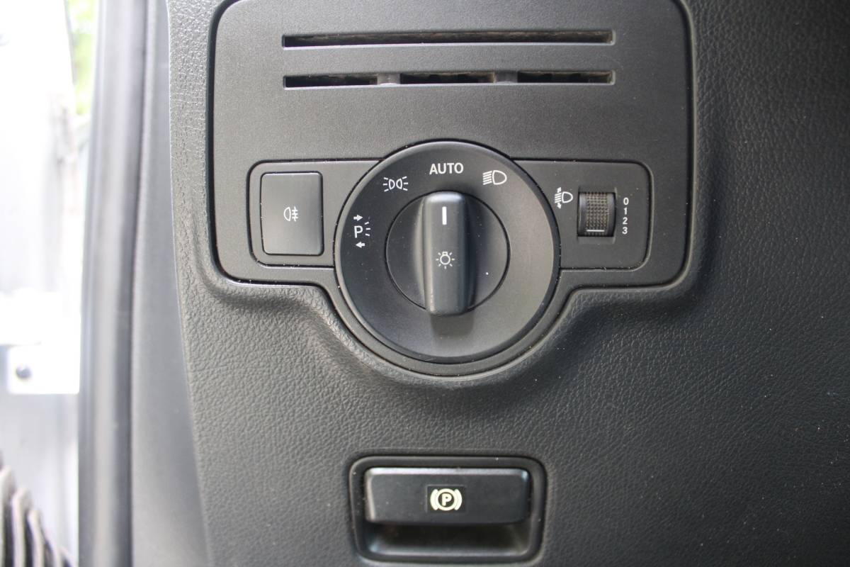 Mercedes-Benz Vito Mercedes-Benz Vito 109 CDI Functional Lang 88PK | Airco | Cruise Control | Trekhaak