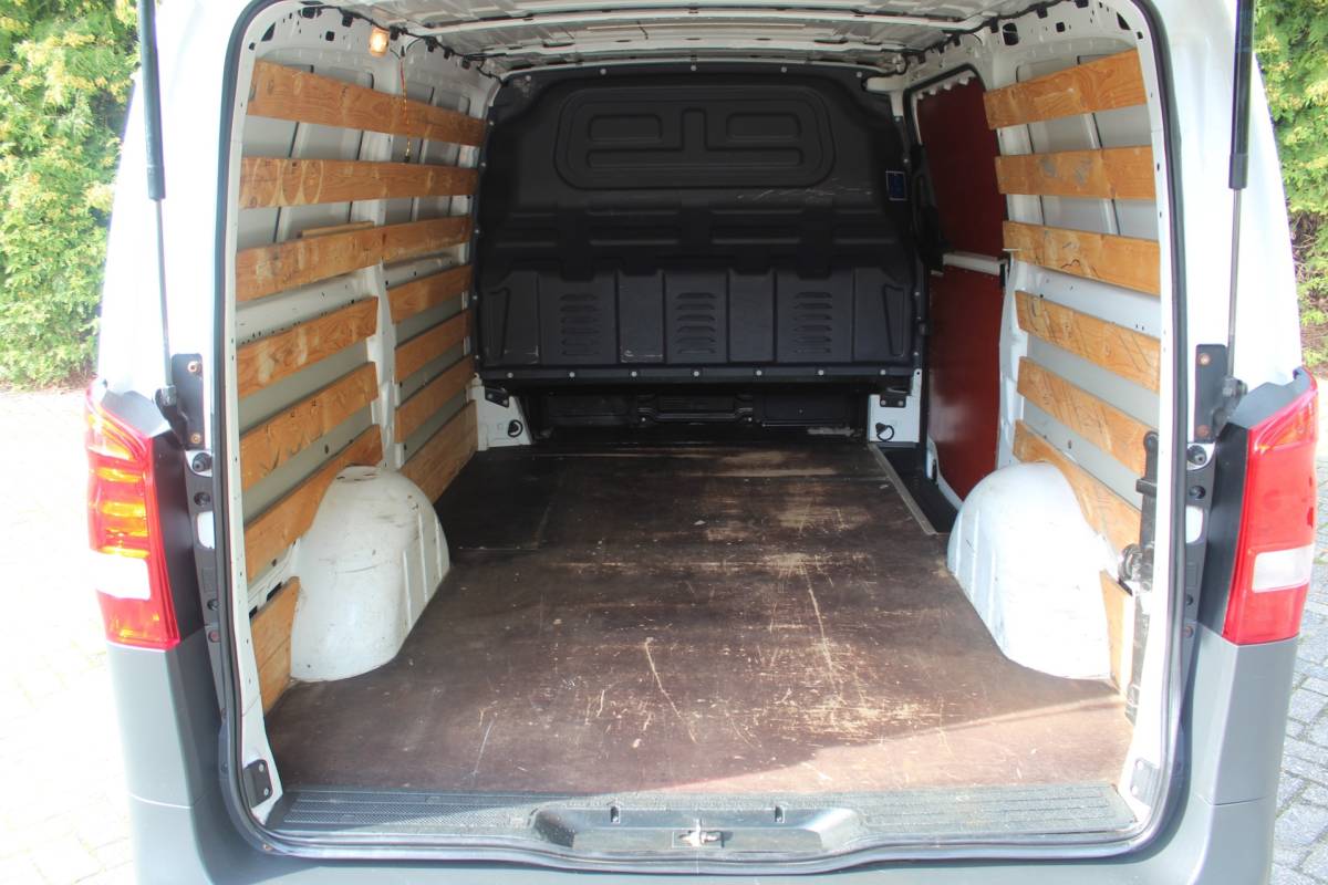 Mercedes-Benz Vito Mercedes-Benz Vito 109 CDI Functional Lang 88PK | Airco | Cruise Control | Trekhaak