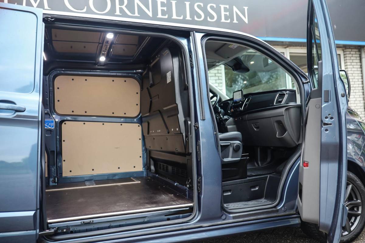 Ford Transit Custom Ford Transit Custom 290 2.0 TDCI L2H1 Sport Electr. Stoel Camera