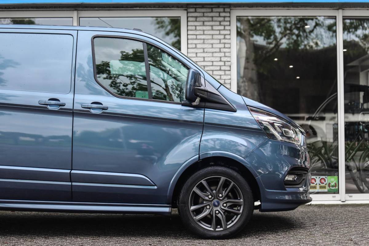 Ford Transit Custom Ford Transit Custom 290 2.0 TDCI L2H1 Sport Electr. Stoel Camera