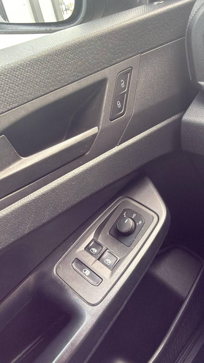 Volkswagen Caddy Volkswagen Caddy Cargo 2.0 TDI 18” LM Carplay 1 Eig. Marge (BTW en BPM vrij)
