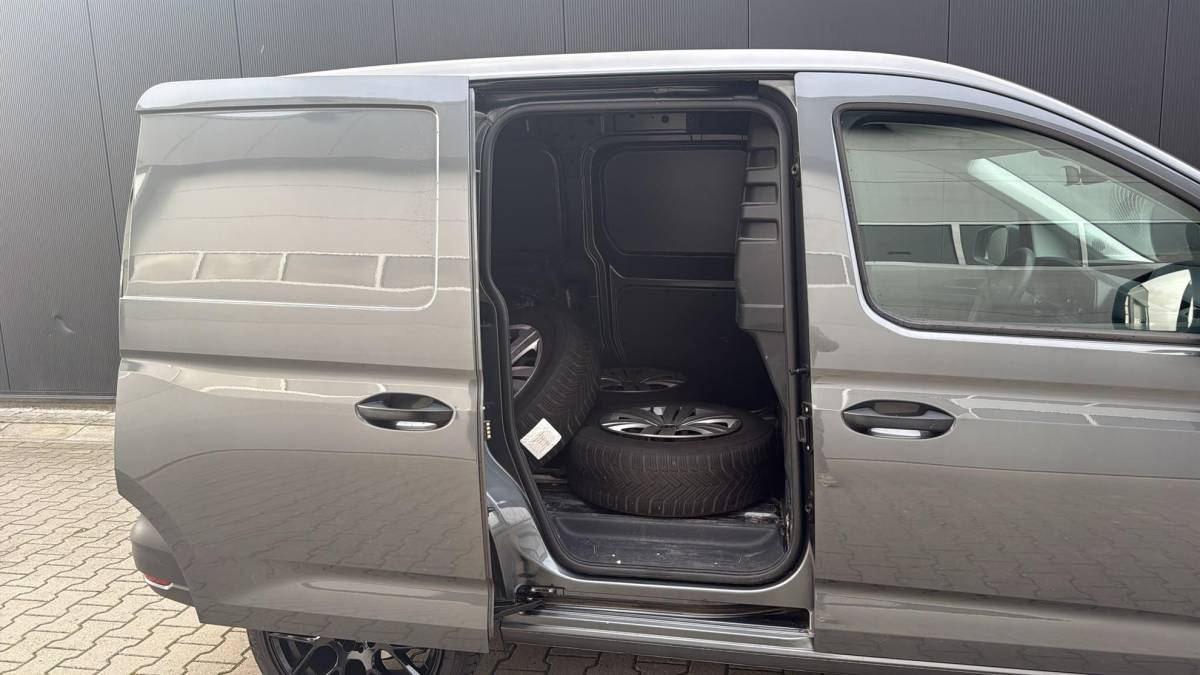 Volkswagen Caddy Volkswagen Caddy Cargo 2.0 TDI 18” LM Carplay 1 Eig. Marge (BTW en BPM vrij)