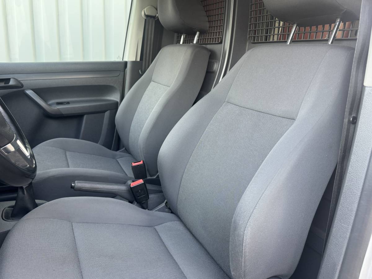 Volkswagen Caddy Volkswagen Caddy 1.6 TDI Airco / Cruise / C.P.V. / D riem vv 194.000km