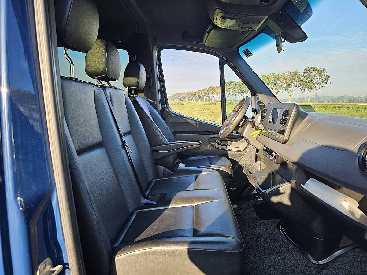 Mercedes-Benz Sprinter MERCEDES-BENZ SPRINTER 314 L2H1 Tourer Personenbus Kombi 9 Persoons Airco Automaat Apple Carplay Camera Navi Leer PDC Cruise Control Euro6 !