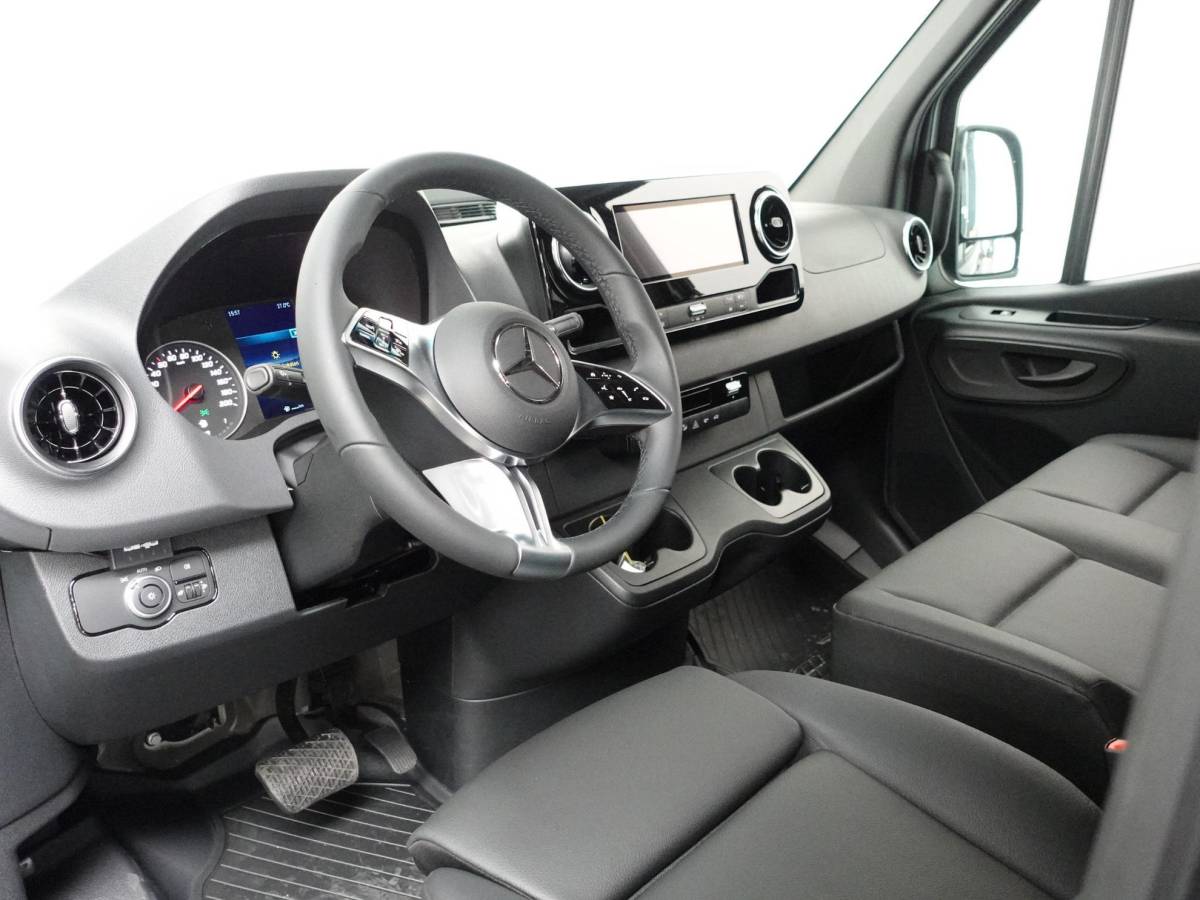 Mercedes-Benz Sprinter Mercedes-Benz Sprinter 315 L2H2 Dubbele cabine Automaat Airco Cruise Navi Trekhaak
