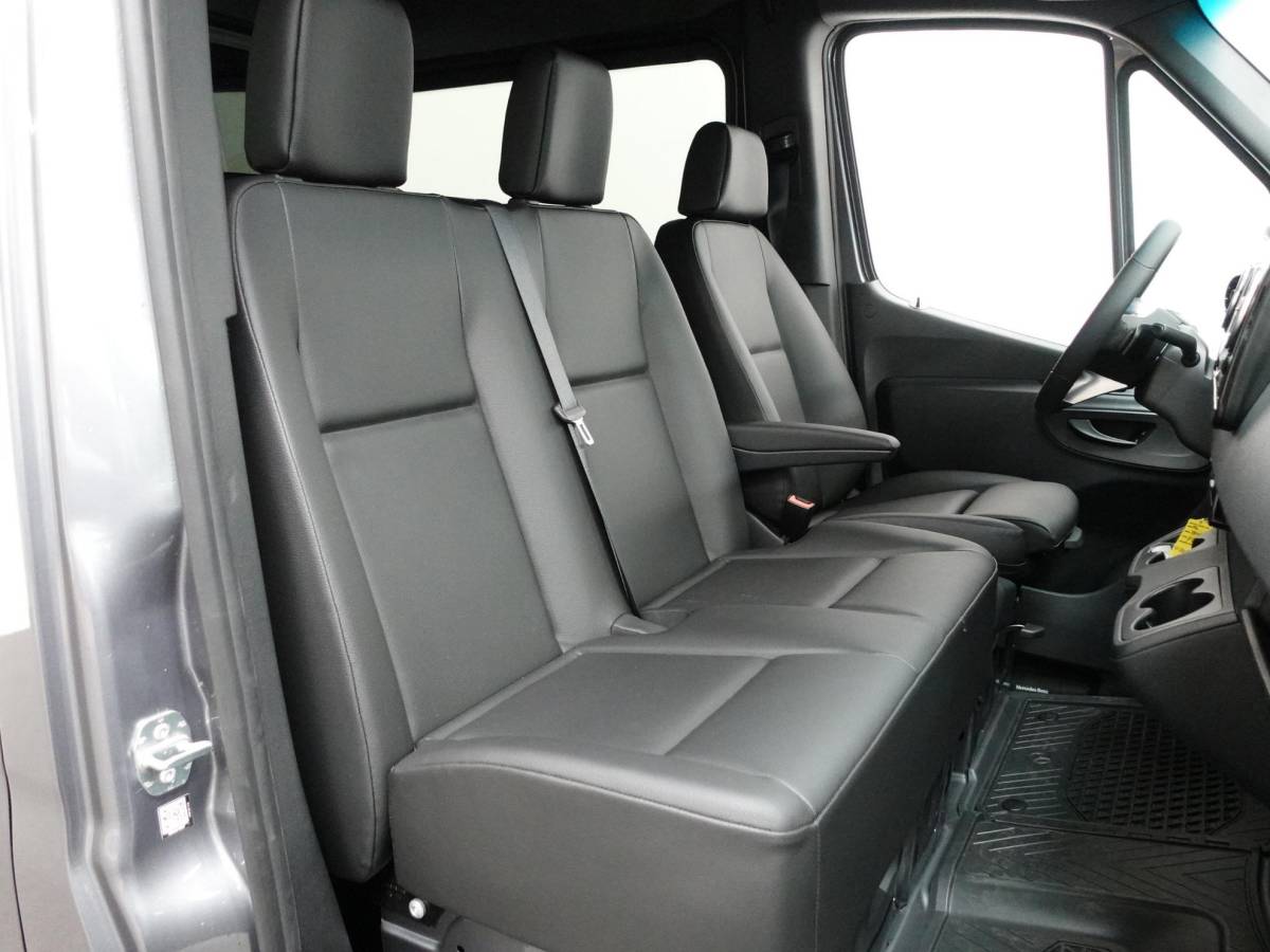 Mercedes-Benz Sprinter Mercedes-Benz Sprinter 315 L2H2 Dubbele cabine Automaat Airco Cruise Navi Trekhaak
