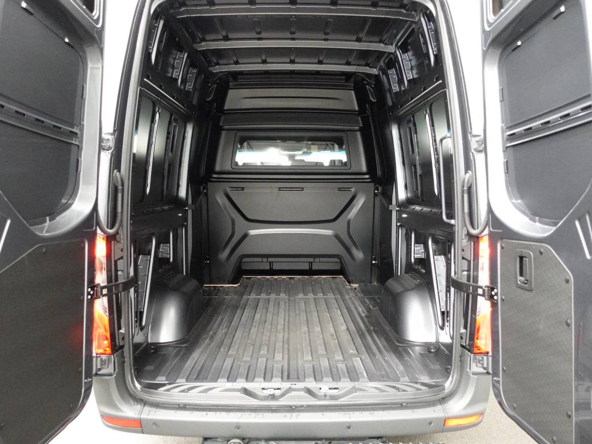 Mercedes-Benz Sprinter Mercedes-Benz Sprinter 315 L2H2 Dubbele cabine Automaat Airco Cruise Navi Trekhaak