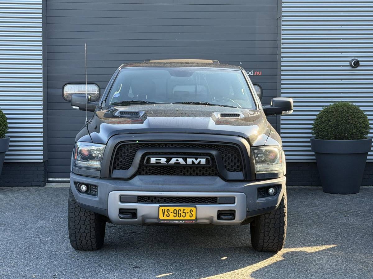 Dodge Ram 1500 Dodge Ram 1500 5.7 V8 Quad Cab 6’4 | Panoramadak | Camera | Alpine Sound | Trekhaak |