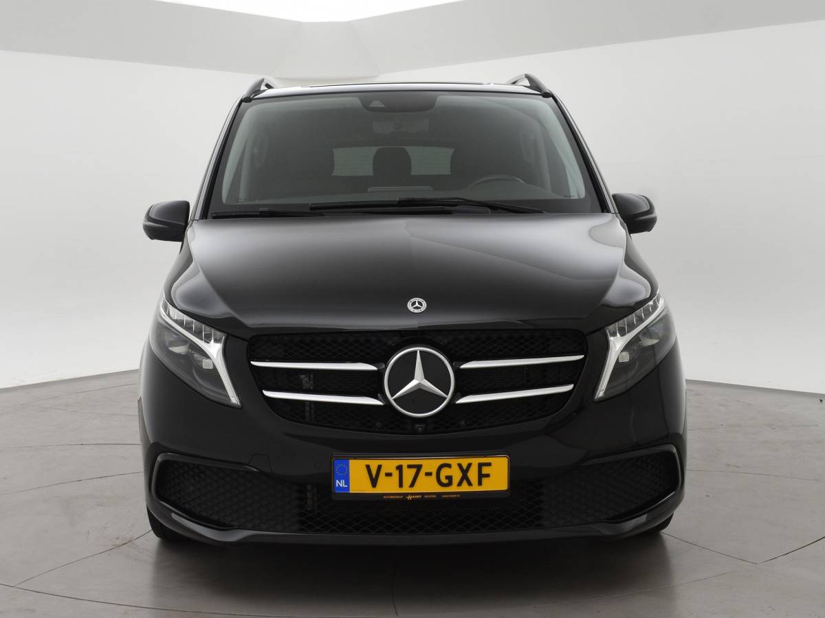 Mercedes-Benz V-Klasse Mercedes-Benz V-klasse 300D 239 PK DUBBEL CABINE AVANTGARDE NIGHT | LEDER | TREKHAAK | 360 CAMERA