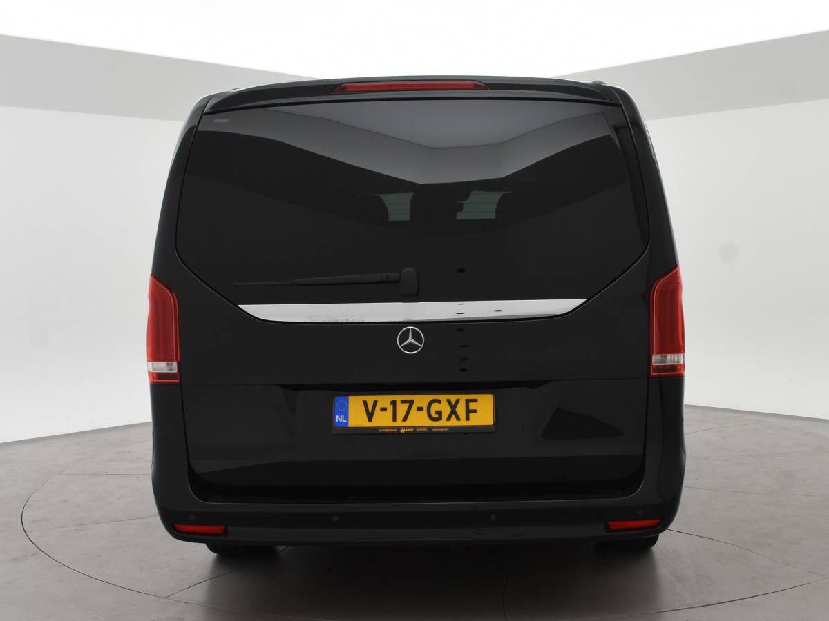 Mercedes-Benz V-Klasse Mercedes-Benz V-klasse 300D 239 PK DUBBEL CABINE AVANTGARDE NIGHT | LEDER | TREKHAAK | 360 CAMERA