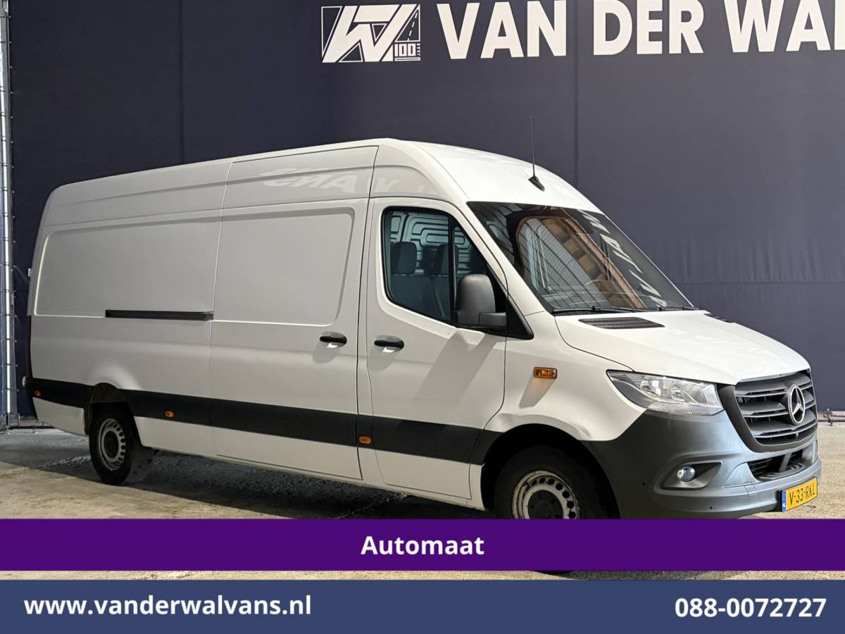 Mercedes-Benz Sprinter Mercedes-Benz Sprinter 317 CDI 170pk 9G-Tronic Automaat 3500kg Trekhaak L3H2 Euro6 Airco | 360 graden Camera | Navigatie | Apple Carplay | Stoelverwarming Android Auto, Cruisecontrol, Chauffeursstoel, Parkeersensoren, Bijrijdersbank