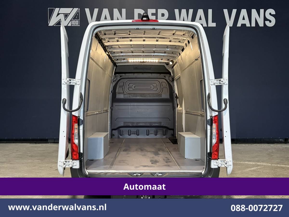 Mercedes-Benz Sprinter Mercedes-Benz Sprinter 317 CDI 170pk 9G-Tronic Automaat 3500kg Trekhaak L3H2 Euro6 Airco | 360 graden Camera | Navigatie | Apple Carplay | Stoelverwarming Android Auto, Cruisecontrol, Chauffeursstoel, Parkeersensoren, Bijrijdersbank