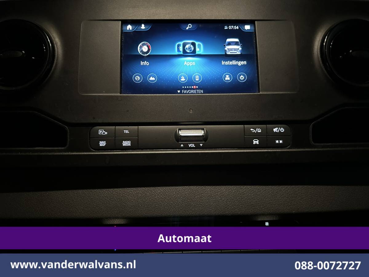 Mercedes-Benz Sprinter Mercedes-Benz Sprinter 317 CDI 170pk 9G-Tronic Automaat 3500kg Trekhaak L3H2 Euro6 Airco | 360 graden Camera | Navigatie | Apple Carplay | Stoelverwarming Android Auto, Cruisecontrol, Chauffeursstoel, Parkeersensoren, Bijrijdersbank