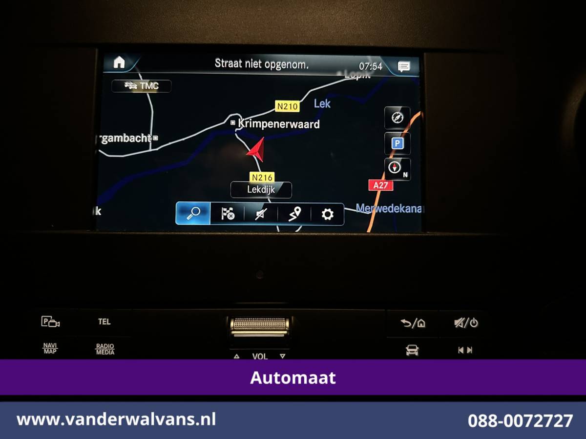 Mercedes-Benz Sprinter Mercedes-Benz Sprinter 317 CDI 170pk 9G-Tronic Automaat 3500kg Trekhaak L3H2 Euro6 Airco | 360 graden Camera | Navigatie | Apple Carplay | Stoelverwarming Android Auto, Cruisecontrol, Chauffeursstoel, Parkeersensoren, Bijrijdersbank