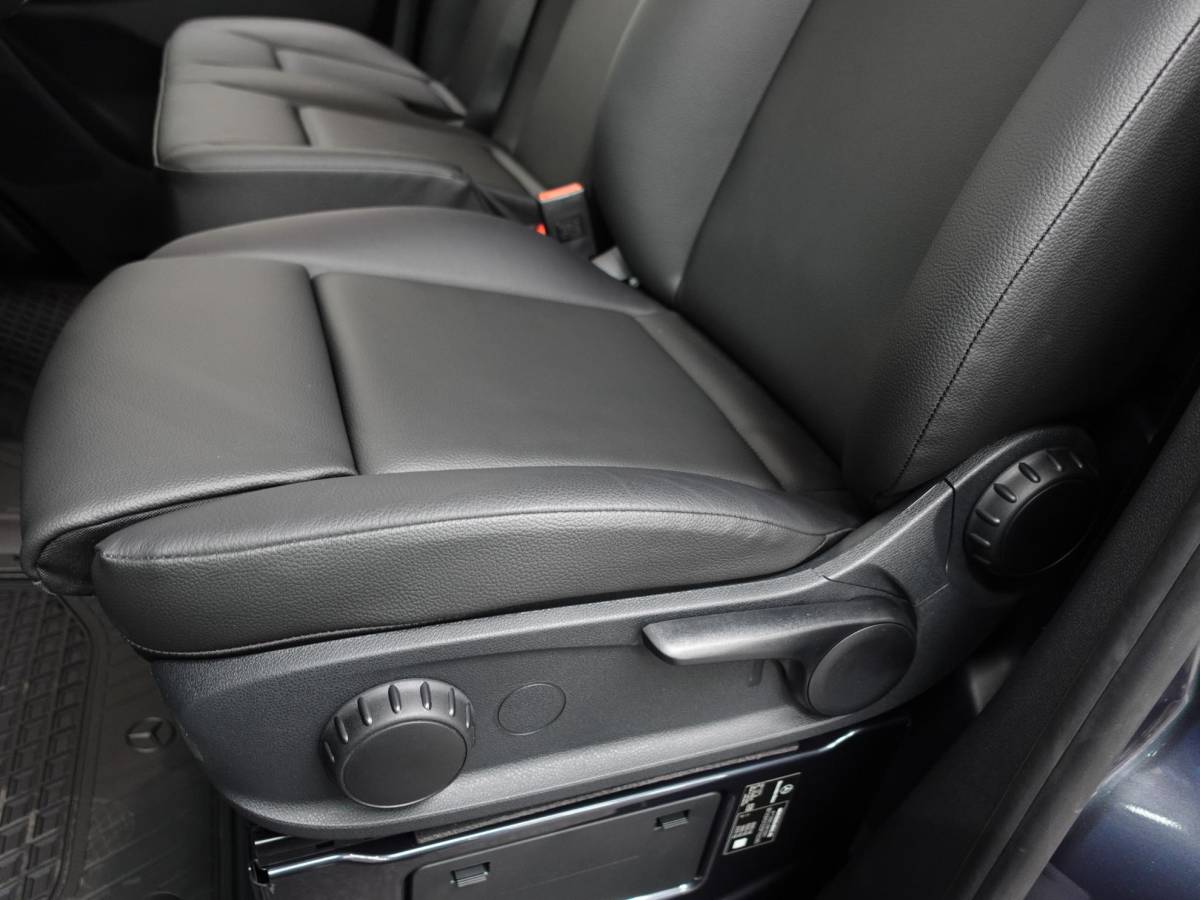Mercedes-Benz Sprinter Mercedes-Benz Sprinter 315 L3H2 Automaat Trekhaak Airco Adaptive Cruise Control Parkeersensoren Camera Leder