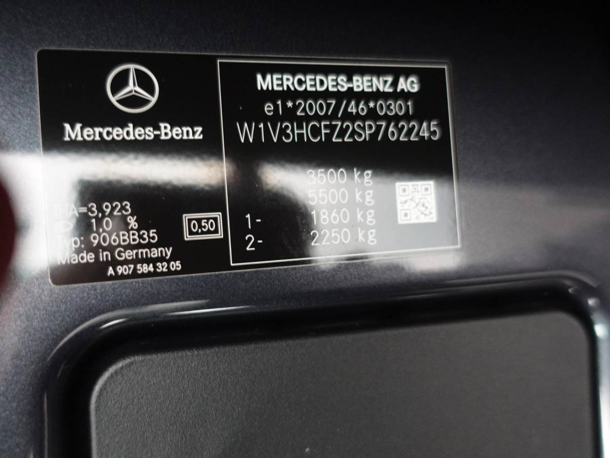 Mercedes-Benz Sprinter Mercedes-Benz Sprinter 315 L3H2 Automaat Trekhaak Airco Adaptive Cruise Control Parkeersensoren Camera Leder