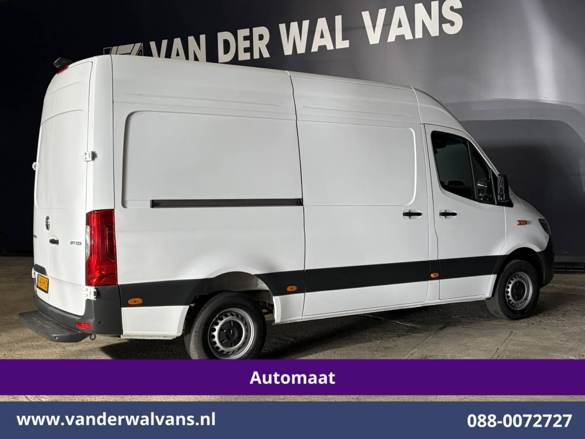 Mercedes-Benz Sprinter Mercedes-Benz Sprinter 317 CDI 170pk 9G-Tronic Automaat L2H2 Model 2025 Euro6 Airco | XL MBUX | Camera | Navigatie | Cruisecontrol | LED Chauffeursstoel, Stoelverwarming, Parkeersensoren, Bijrijdersbank