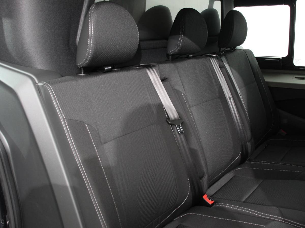 Renault Trafic Renault Trafic 2.0 Blue dCi 150PK Automaat L2H1 Dubbele Cabine Navigatie Airco Lichtmetalen velgen Betimmering Trekhaak Camera Parkeer sensoren Dab