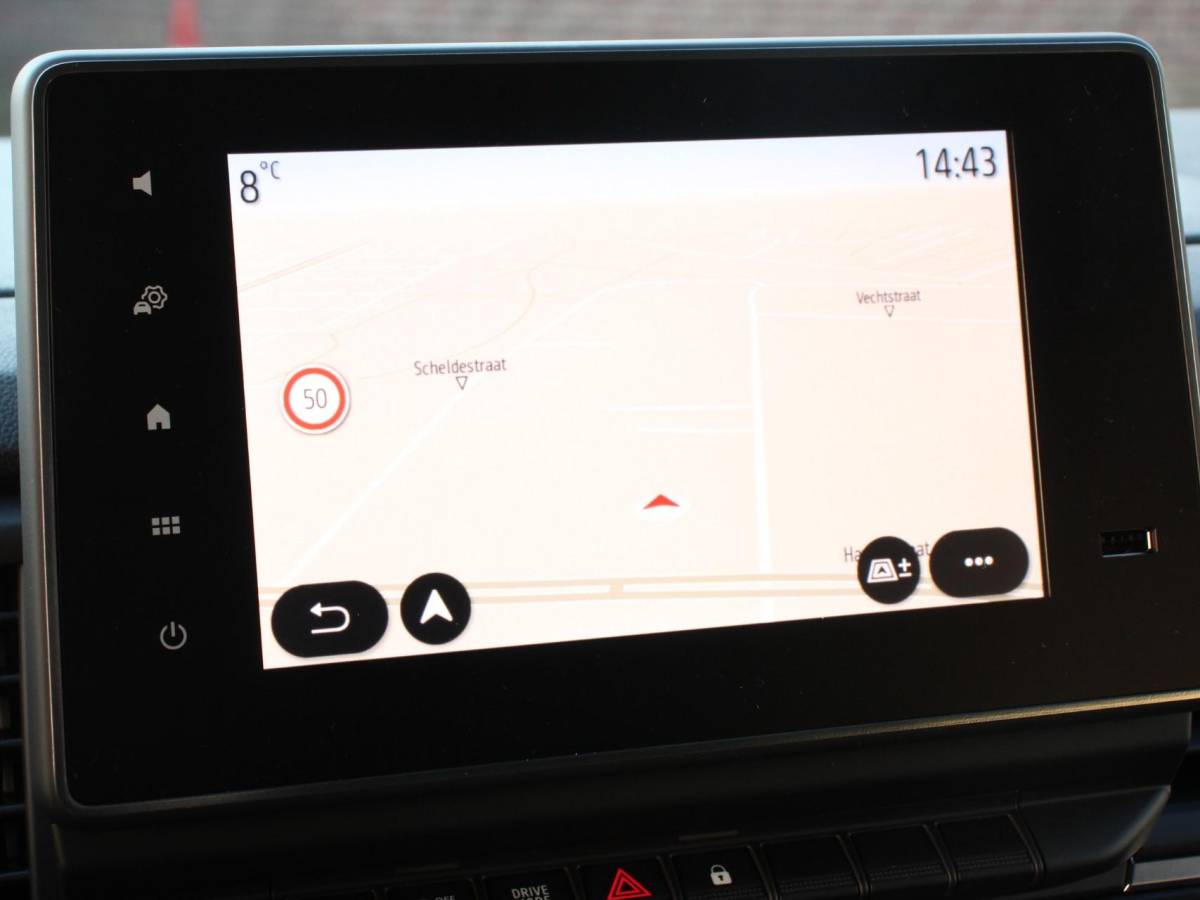 Renault Trafic Renault Trafic 2.0 Blue dCi 150PK Automaat L2H1 Dubbele Cabine Navigatie Airco Lichtmetalen velgen Betimmering Trekhaak Camera Parkeer sensoren Dab