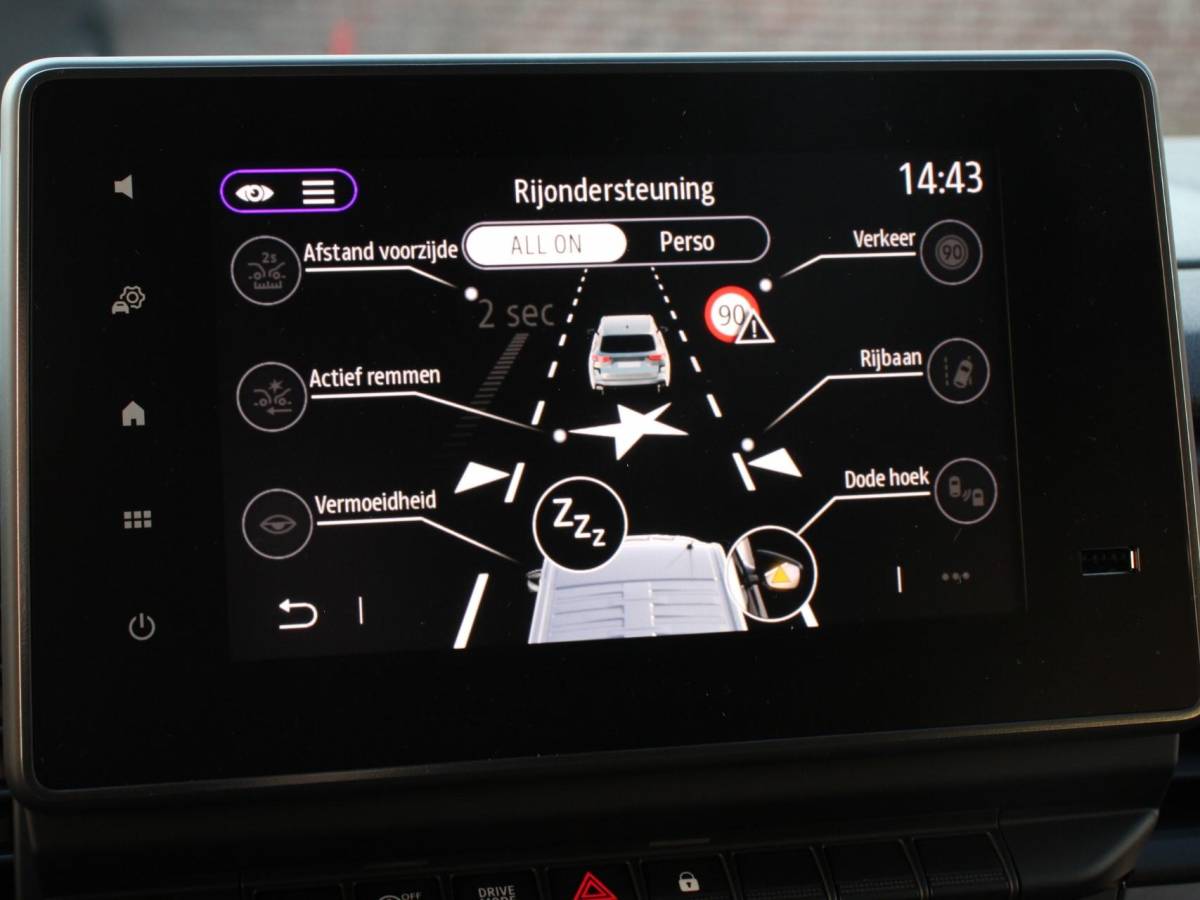 Renault Trafic Renault Trafic 2.0 Blue dCi 150PK Automaat L2H1 Dubbele Cabine Navigatie Airco Lichtmetalen velgen Betimmering Trekhaak Camera Parkeer sensoren Dab