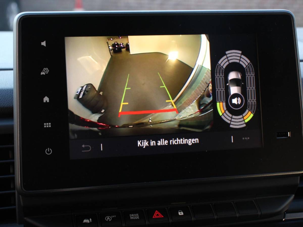 Renault Trafic Renault Trafic 2.0 Blue dCi 150PK Automaat L2H1 Dubbele Cabine Navigatie Airco Lichtmetalen velgen Betimmering Trekhaak Camera Parkeer sensoren Dab