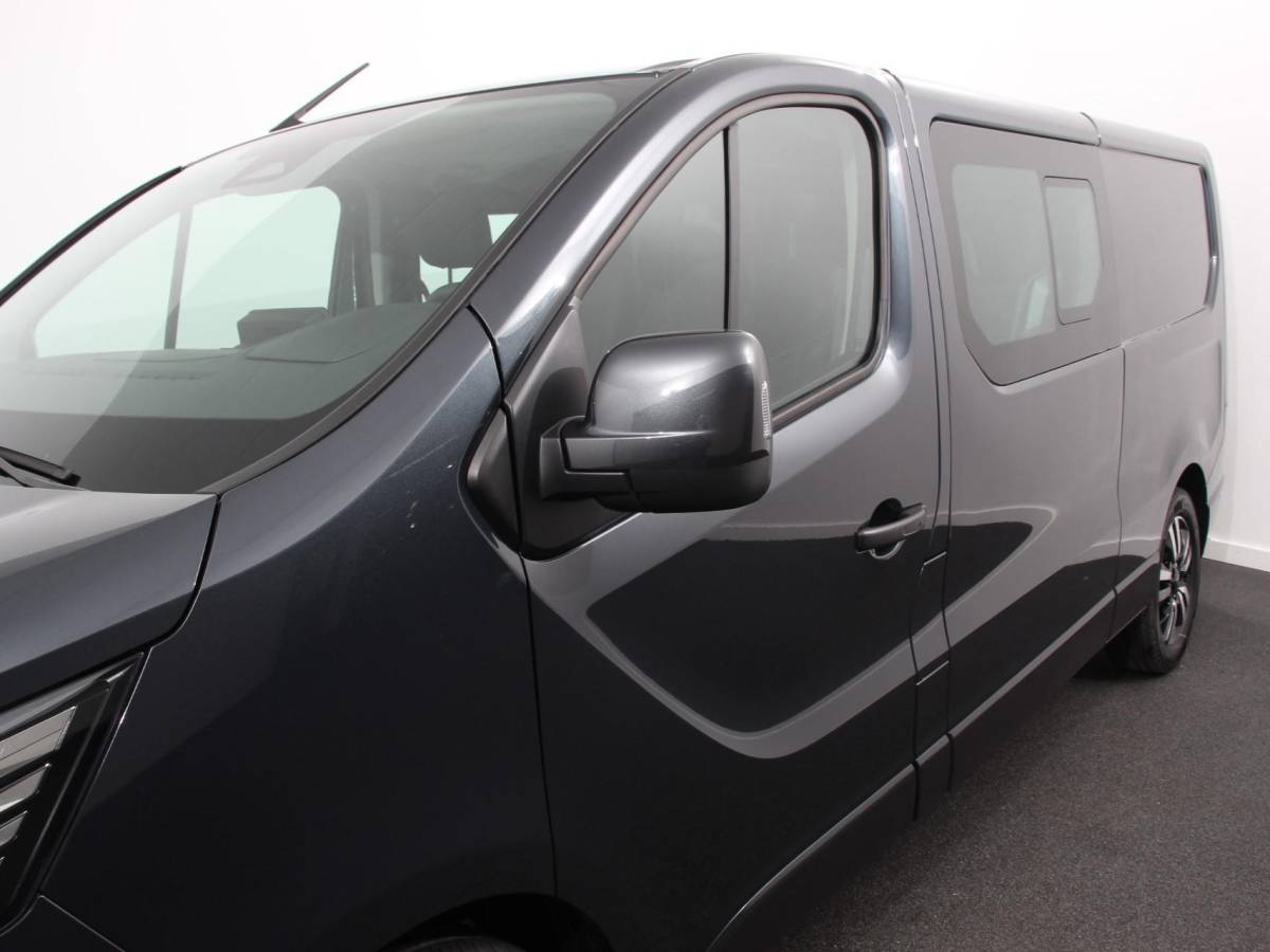 Renault Trafic Renault Trafic 2.0 Blue dCi 150PK Automaat L2H1 Dubbele Cabine Navigatie Airco Lichtmetalen velgen Betimmering Trekhaak Camera Parkeer sensoren Dab