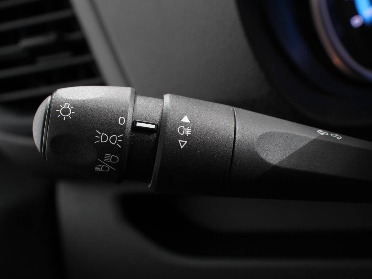 Citroën ë-Jumpy Citroen e-Jumpy L2 136 Automaat 75 kWh Automatische Airco Multimedia scherm Cruise Control Dab