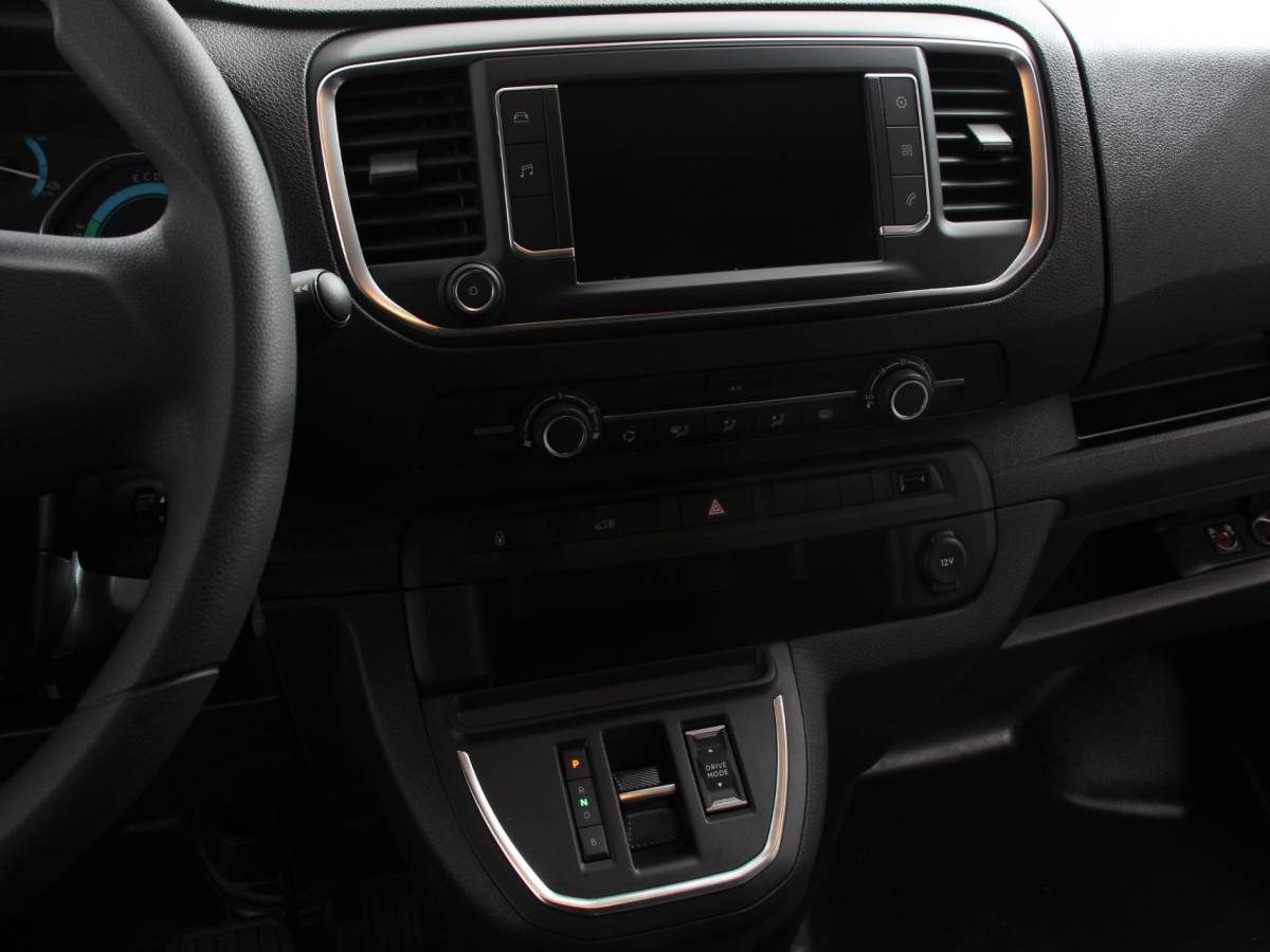 Citroën ë-Jumpy Citroen e-Jumpy L2 136 Automaat 75 kWh Automatische Airco Multimedia scherm Cruise Control Dab