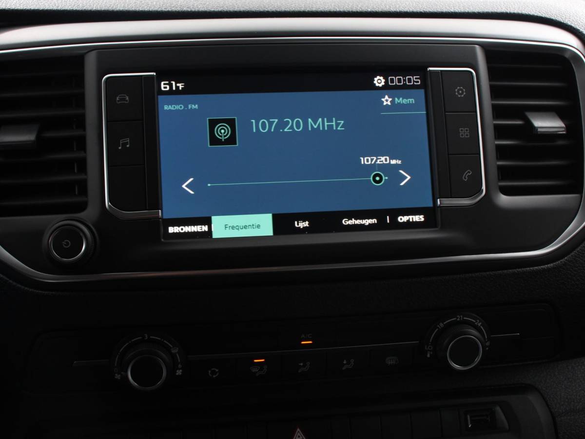 Citroën ë-Jumpy Citroen e-Jumpy L2 136 Automaat 75 kWh Automatische Airco Multimedia scherm Cruise Control Dab