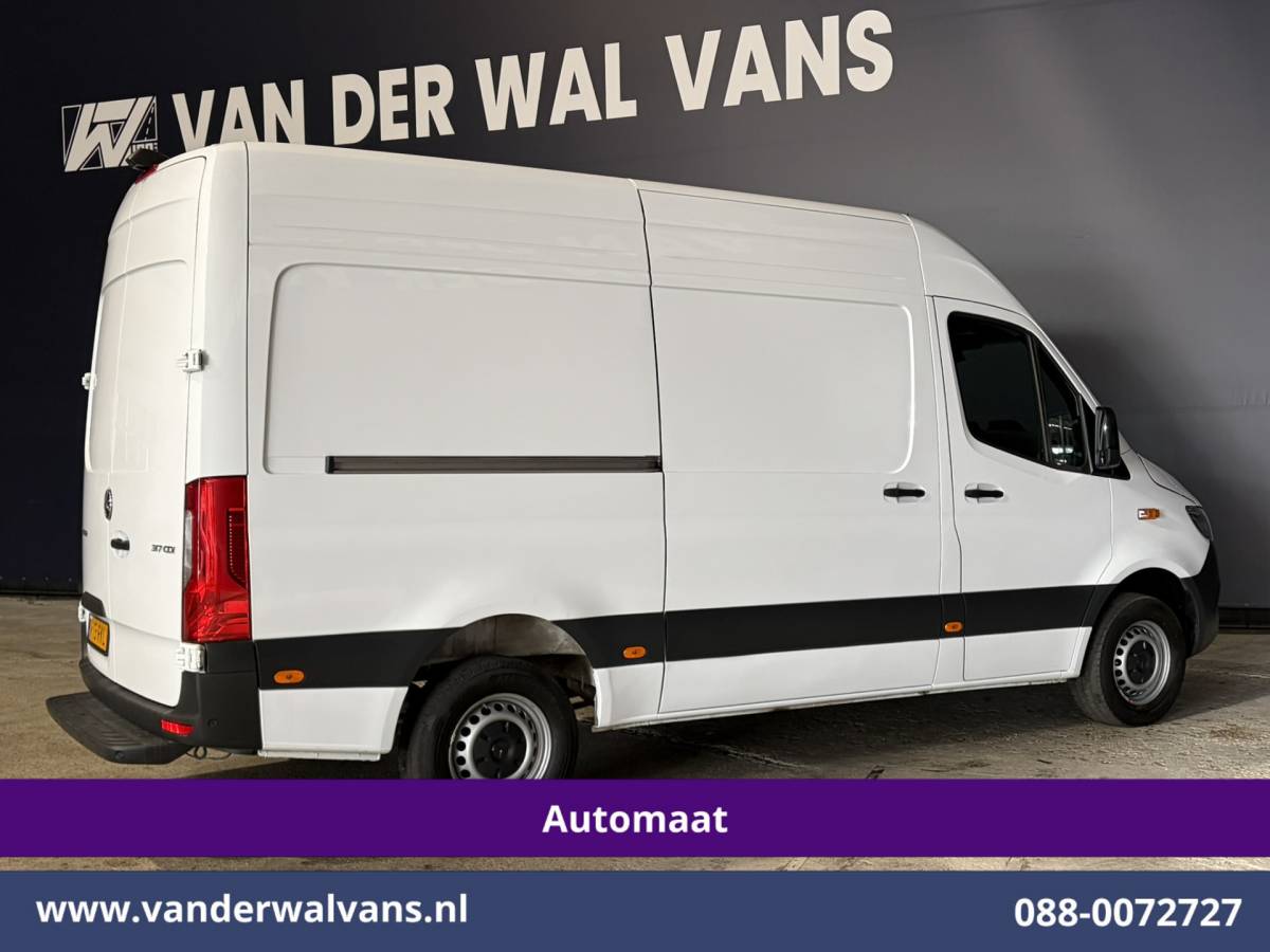 Mercedes-Benz Sprinter Mercedes-Benz Sprinter 317 CDI 170pk 9G-Tronic Automaat L2H2 Model 2025 Euro6 Airco | XL MBUX | Camera | Navigatie | Cruisecontrol | LED Chauffeursstoel, Stoelverwarming, Parkeersensoren, Bijrijdersbank