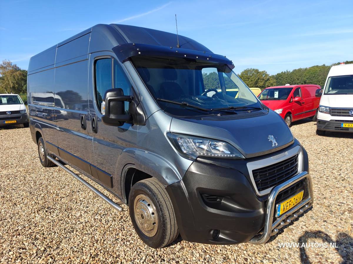 Peugeot Boxer Peugeot Boxer 333 2.2 BlueHDi 165 PK L3H2 Premium, 1e Eig , euro 6, cruise , camera , navi , apk 10- 2027 , NW motor bij 118000 km